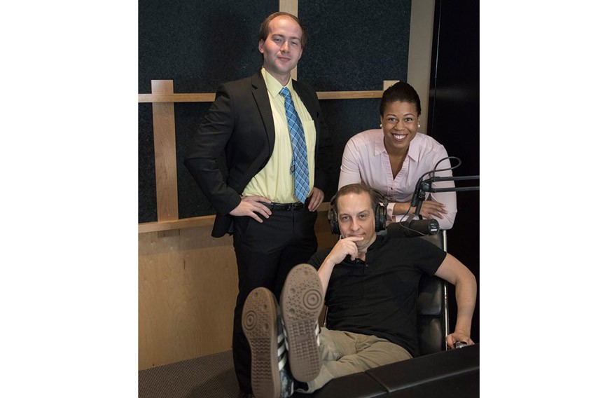 Eric Bogosian’s “Talk Radio” resonates at 5th Wall Theatre