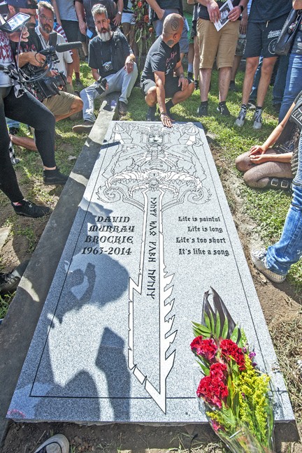 IMAGE: Dave Brockie Memorial Unveiled in Hollywood Cemetery