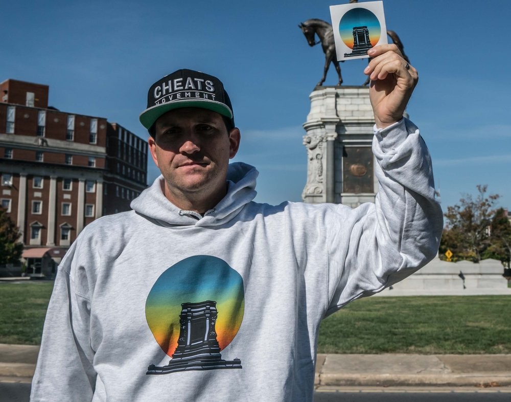 Popular New Hoodie Features Altered Lee Monument