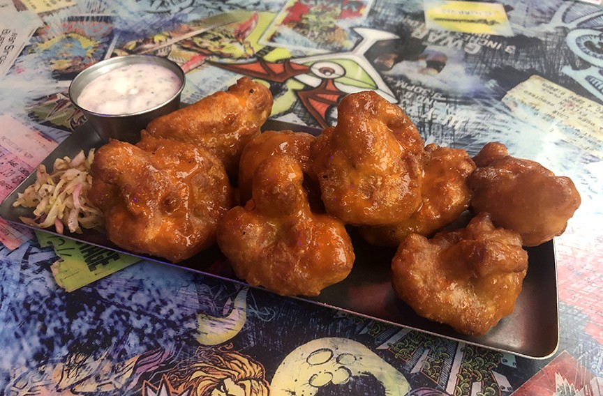 Sampling Gwar’s Vegan Wings