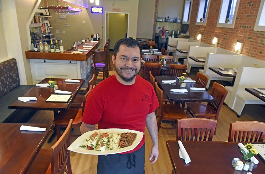 Word & Image: Mario Alvanes, 38