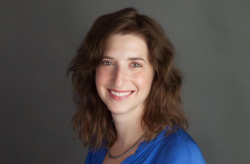 New Art Museum Names Curator