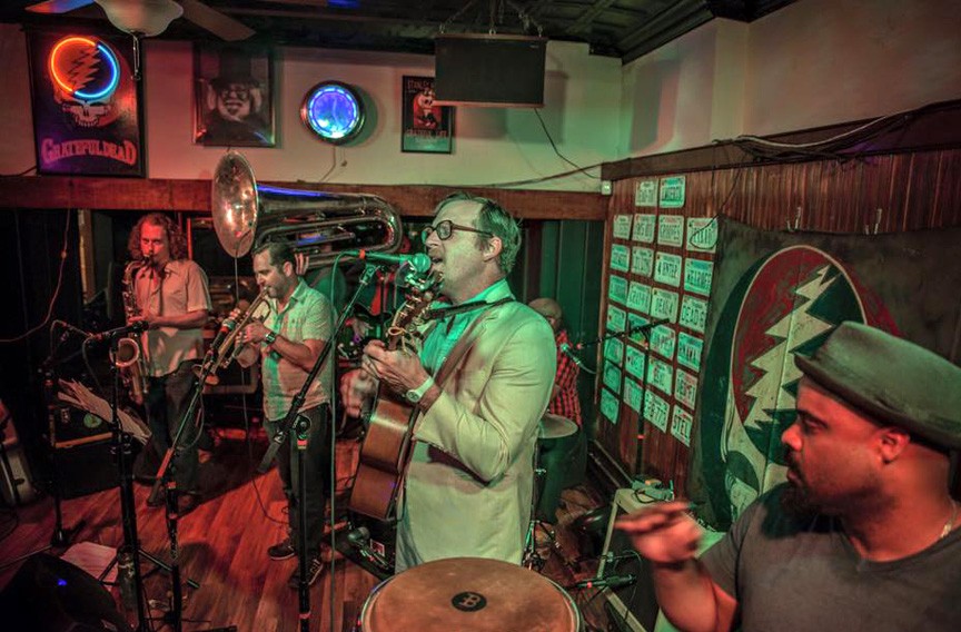 Mikrowaves with guest Angelica Garcia at the Camel