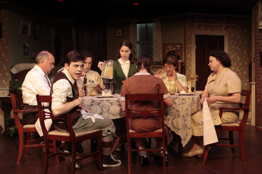 Review: Virginia Rep’s “Brighton Beach Memoirs”